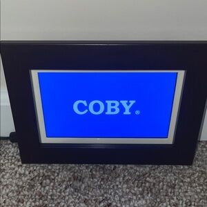 Colby picture changing  frame